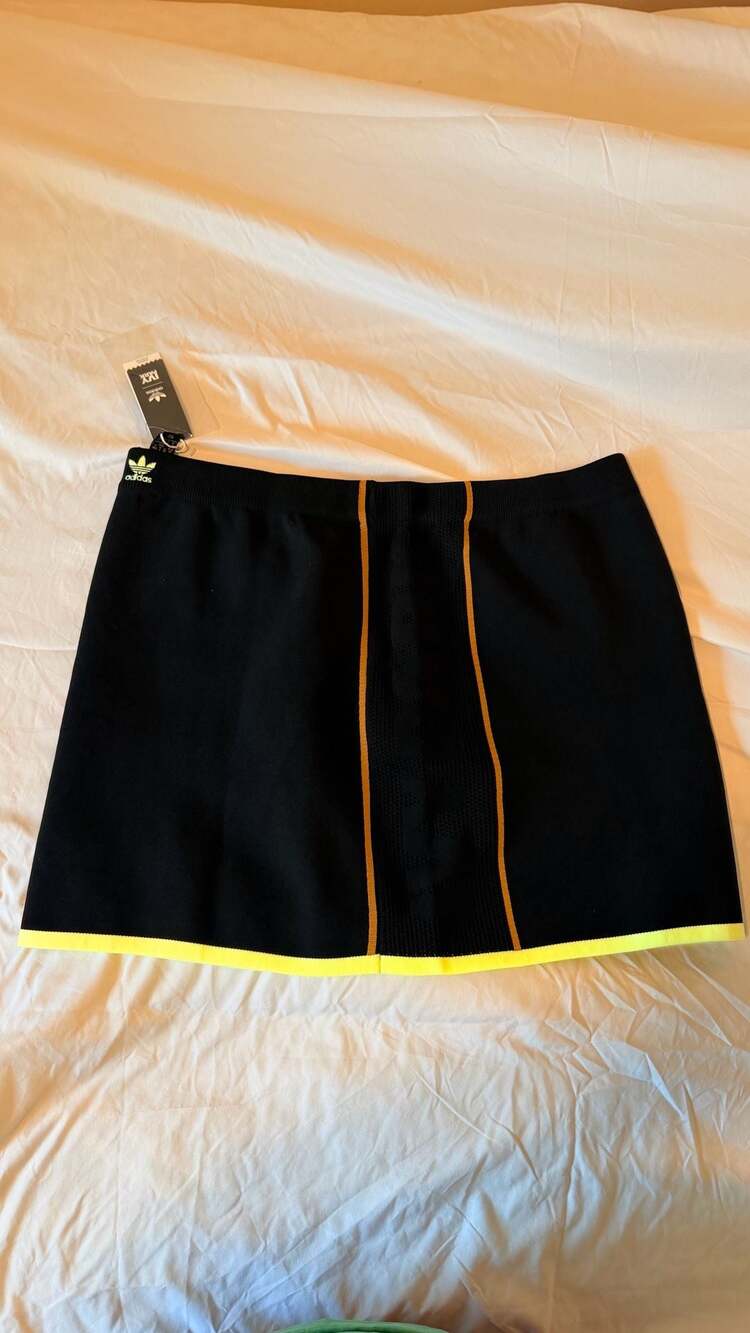 Adidas Originals x Ivy Park Knit Skirt in Black/Yellow, Size 3X